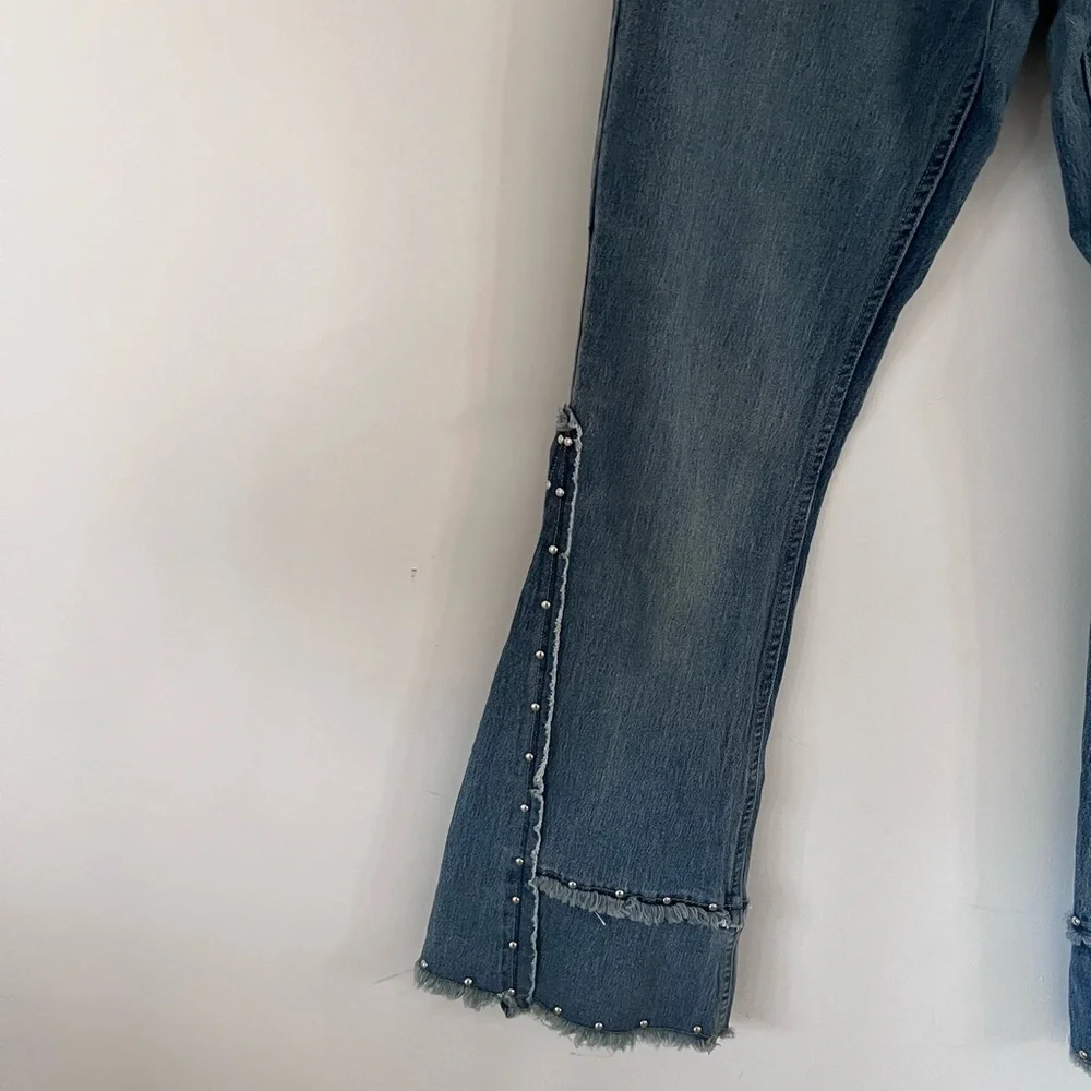 Younique Jeans Y2K Low-rise Frayed Hem Studded Flare Leg Jeans |Size 5| - Picture 3 of 5